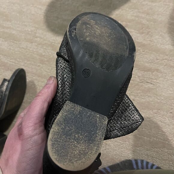 Unity In Diversity Fretia Heel Size 39 Rainbow Metallic Mules - Picture 5 of 6